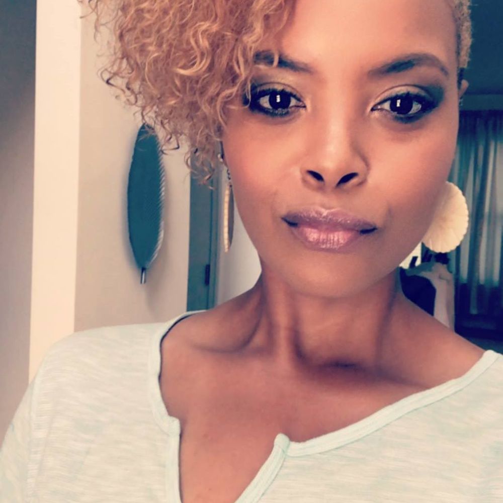 Meet your Posher, Kera